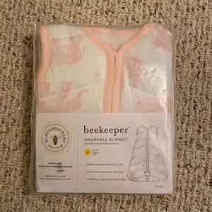 NEW Burt’s bees wearable blanket 6-12 months medium weight in pink elephants